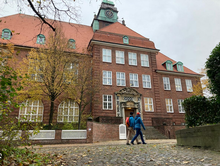 Screenshot 2025-09-19 at 20-12-44 flensbourg auguste viltria schule – Google Search